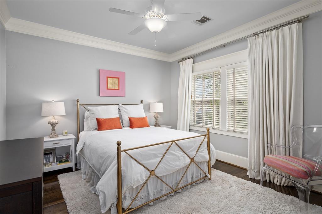 801 Ralfallen Street