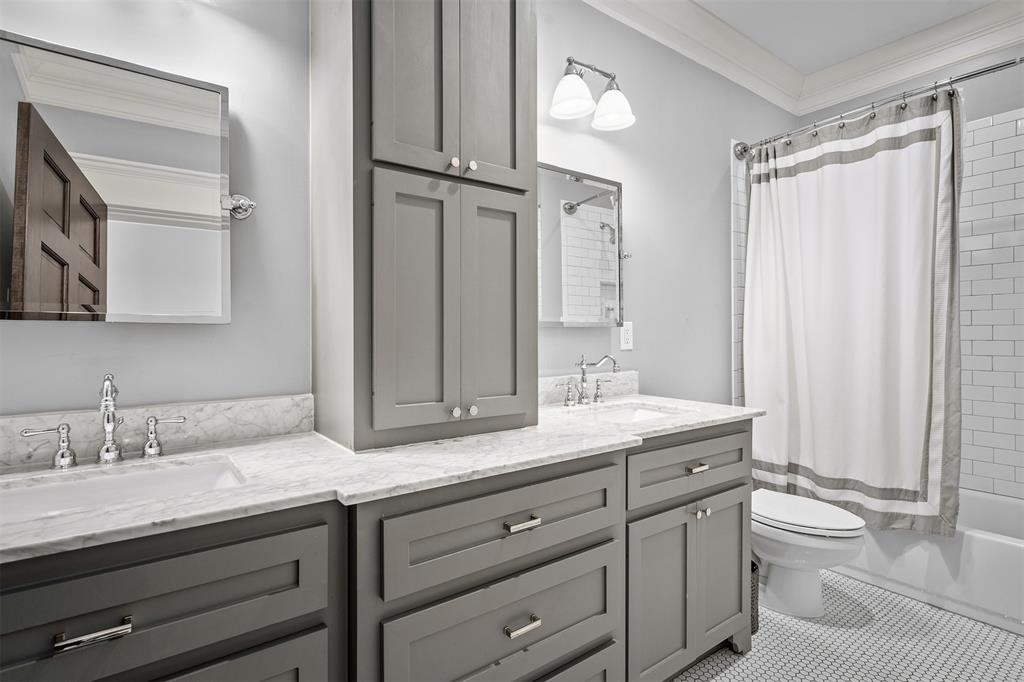 801 Ralfallen Street