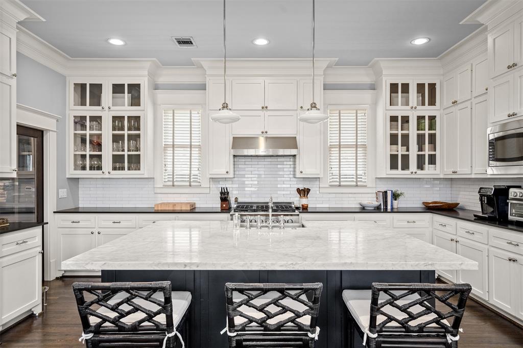 801 Ralfallen Street