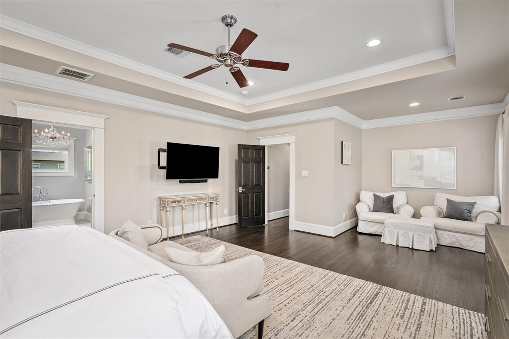 801 Ralfallen Street