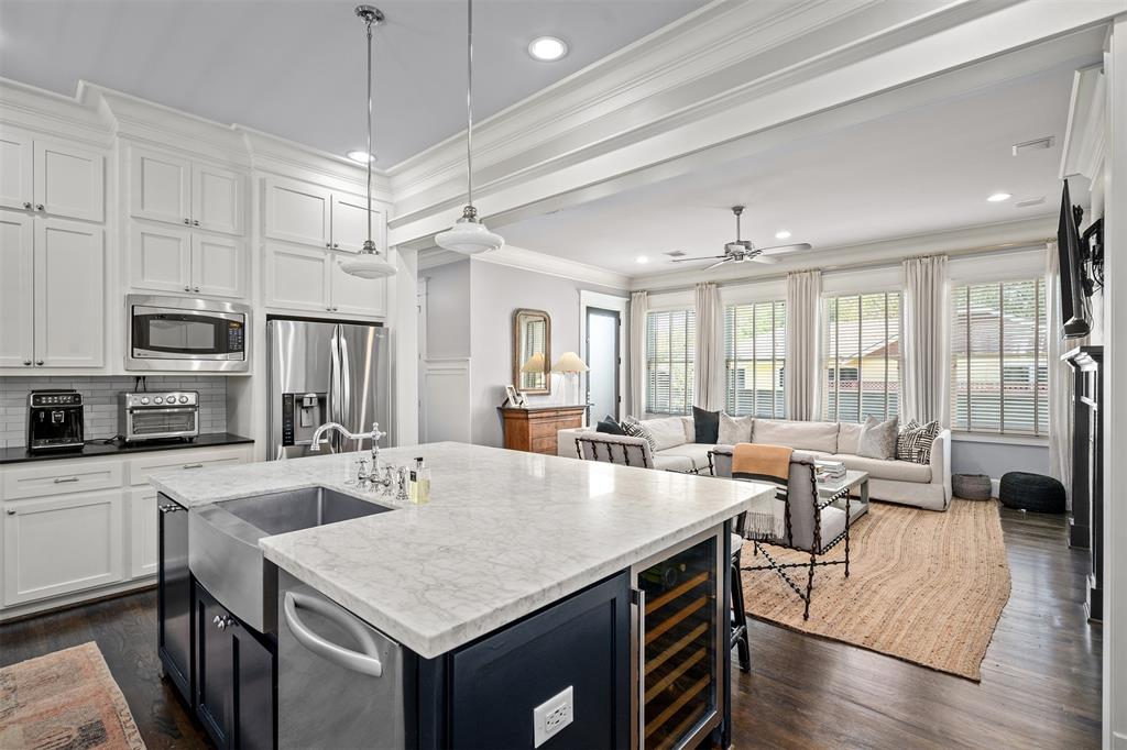 801 Ralfallen Street