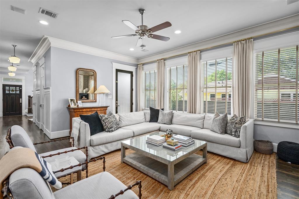 801 Ralfallen Street