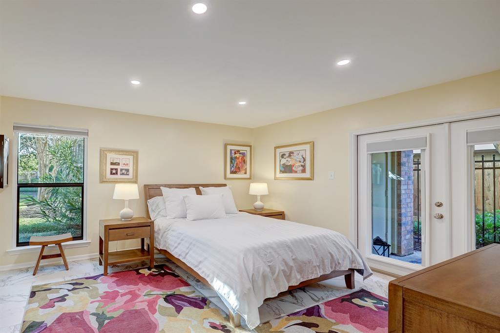 1601 S Shepherd Drive # 122