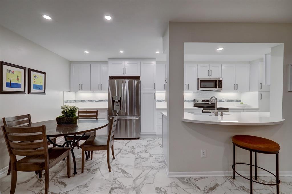 1601 S Shepherd Drive # 122