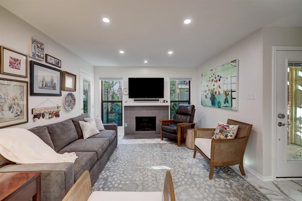 1601 S Shepherd Drive # 122