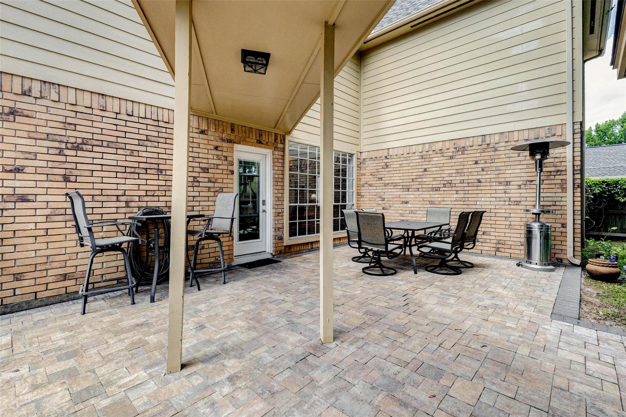 1707 Breezy Bend Drive