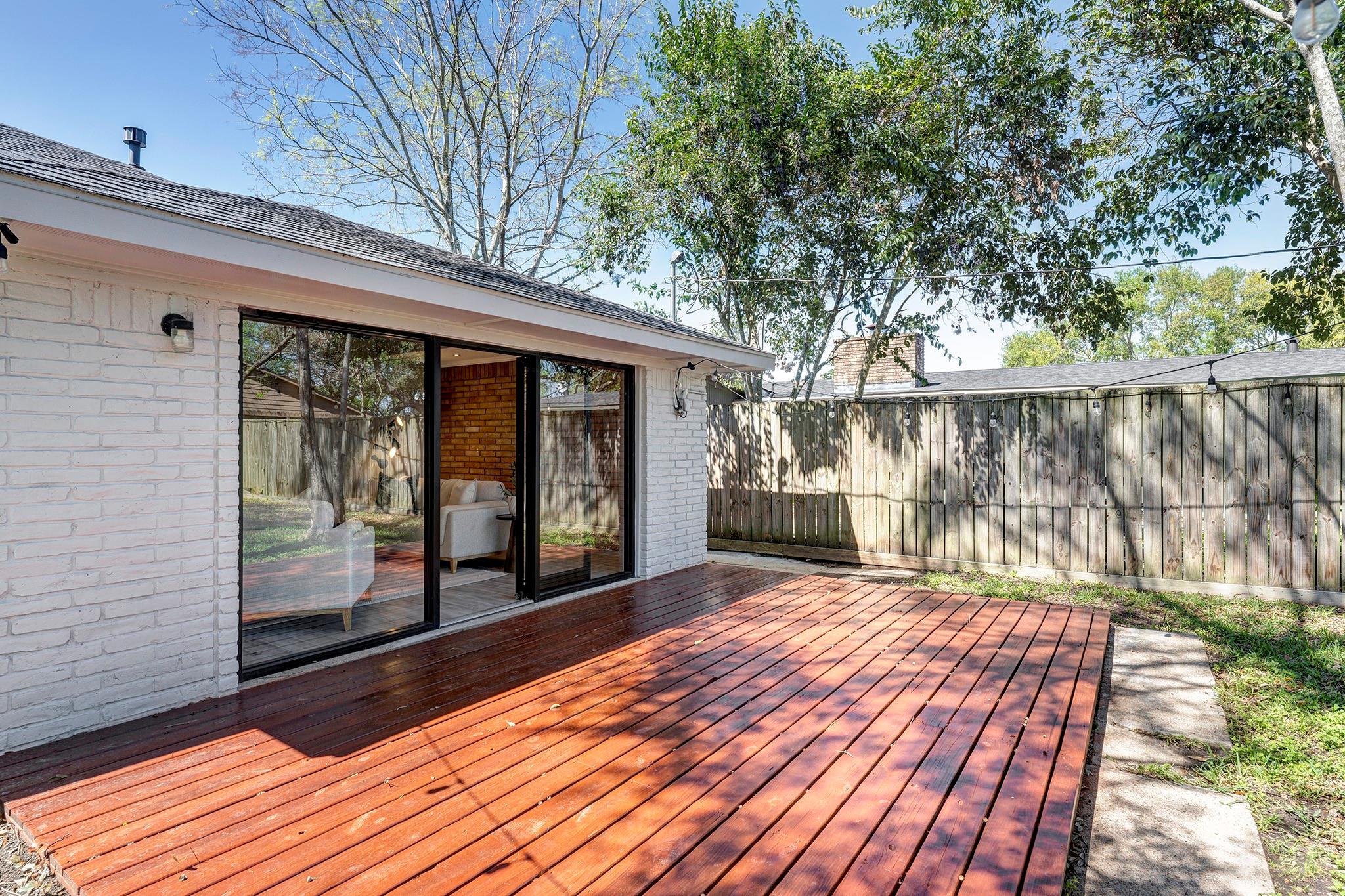 5507 Cartagena Street