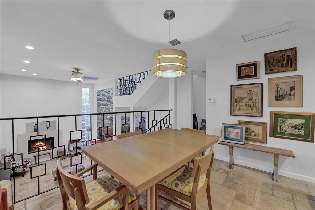 216 Stratford Street # 2