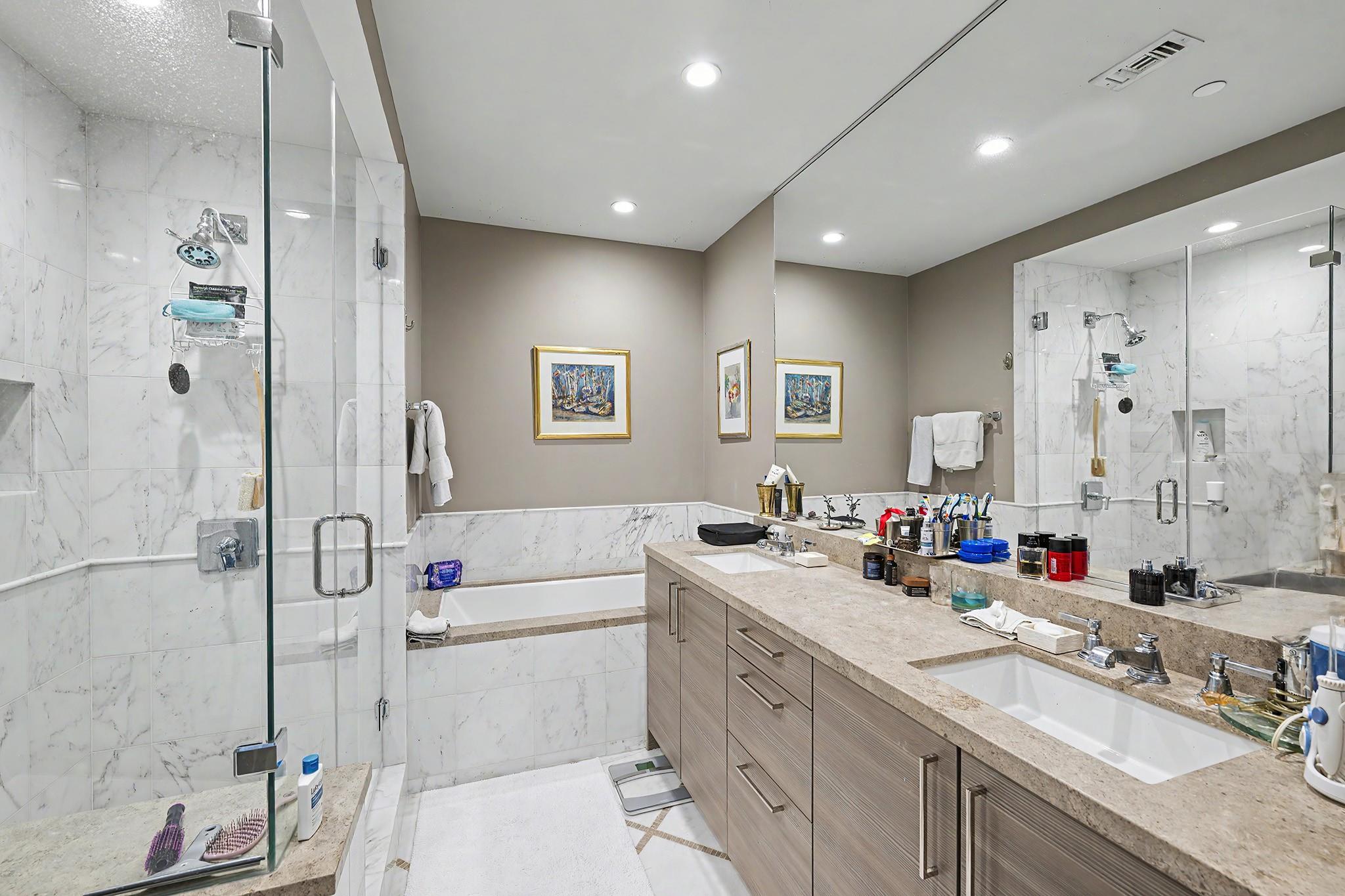 2047 Westcreek Lane # 403