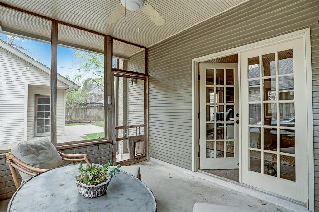 2137 W Main Street