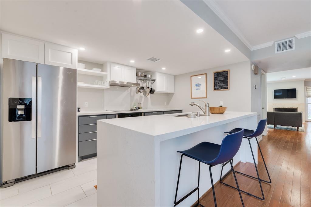 2324 Steel Street # 20