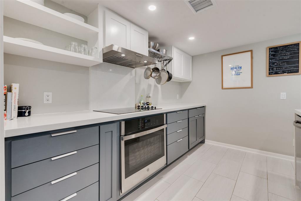 2324 Steel Street # 20