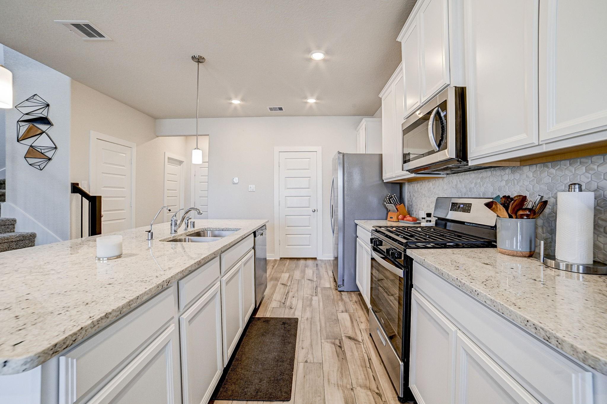 2333 Bay Breeze Drive
