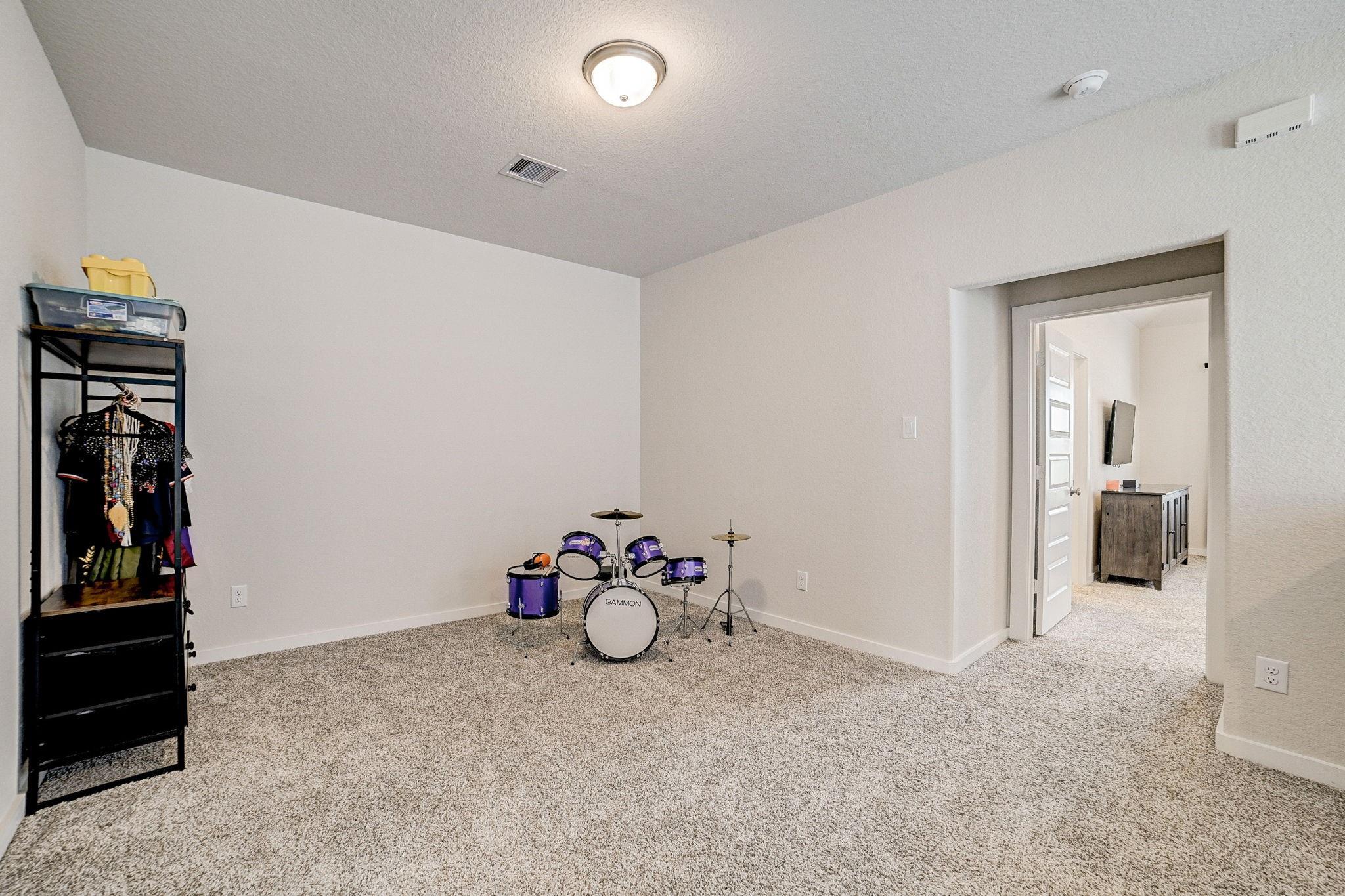 2333 Bay Breeze Drive