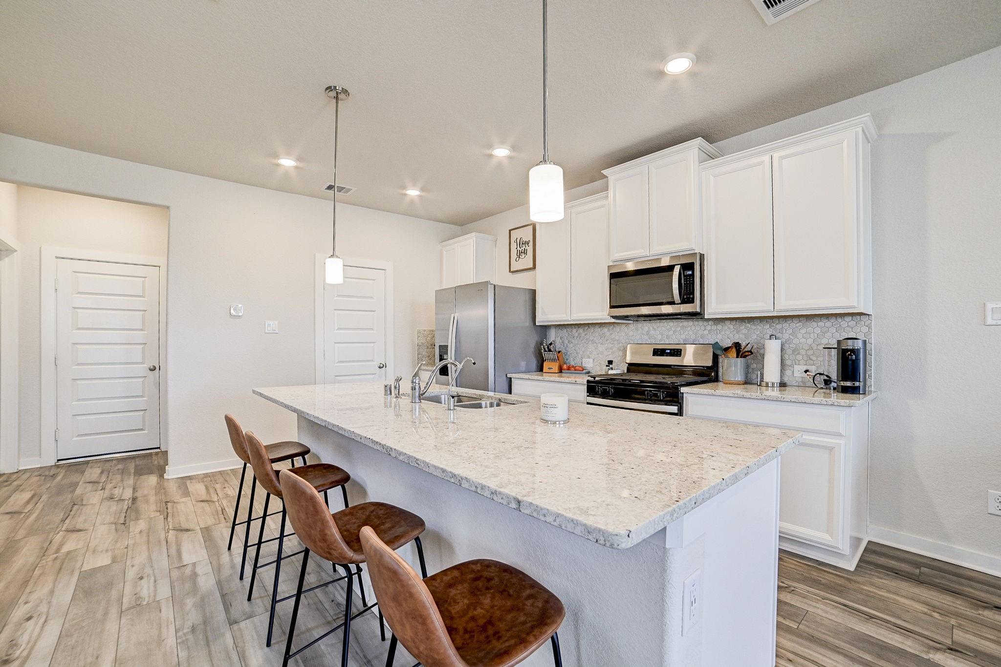 2333 Bay Breeze Drive