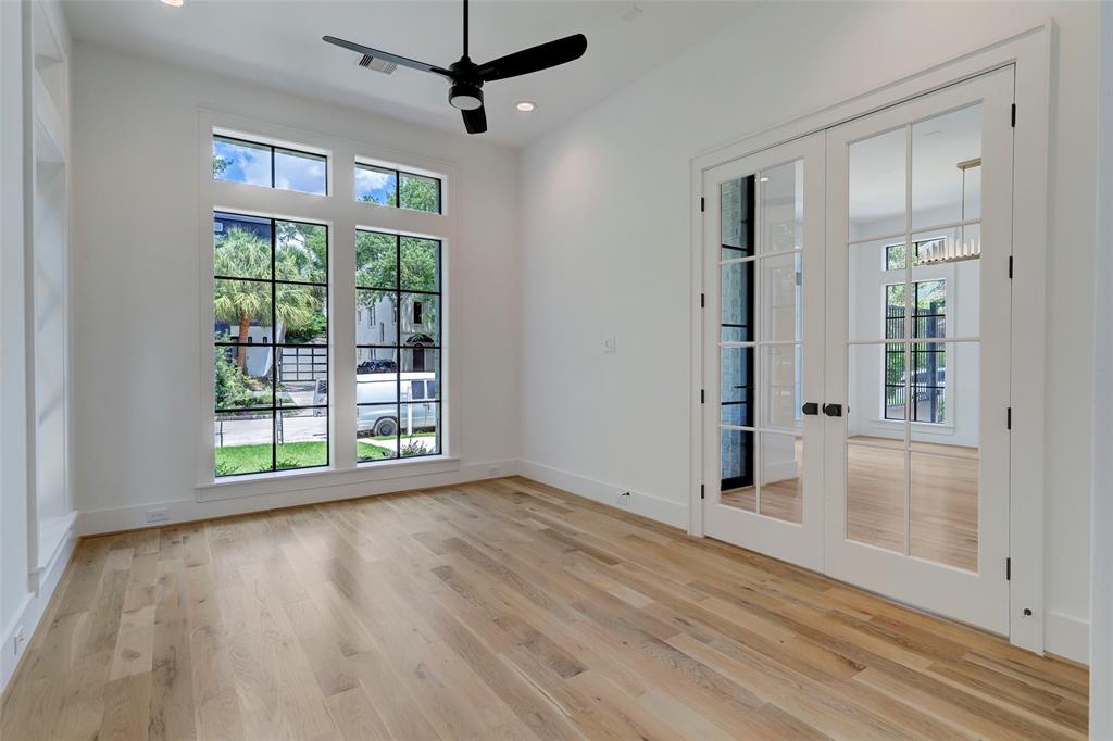 4719 Shetland Lane