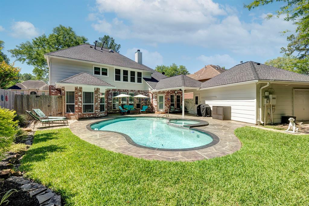 4807 Riverside Oaks Drive