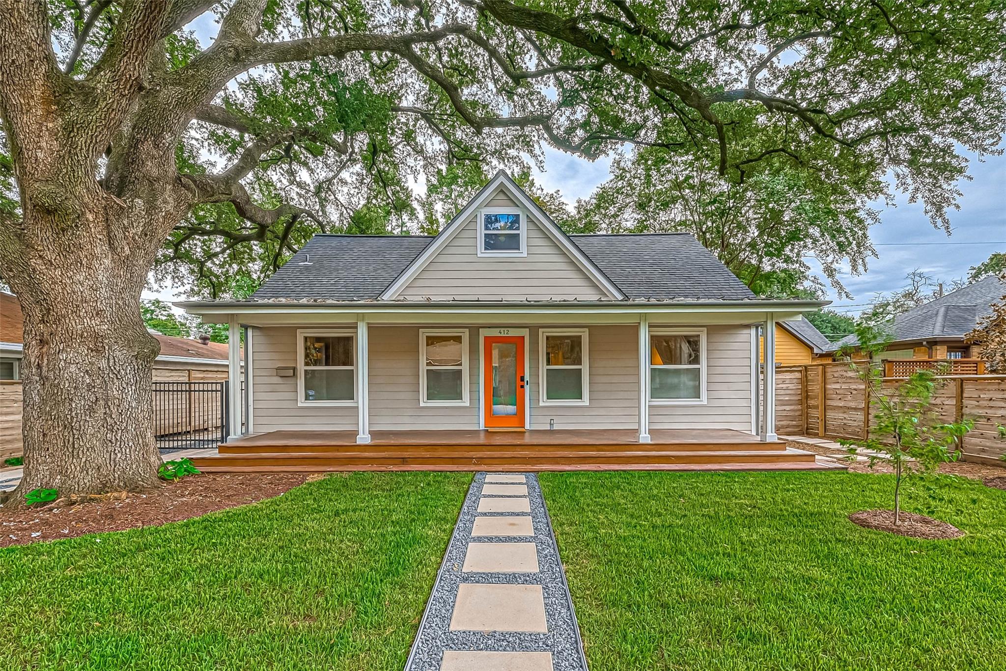 412 Sue Street