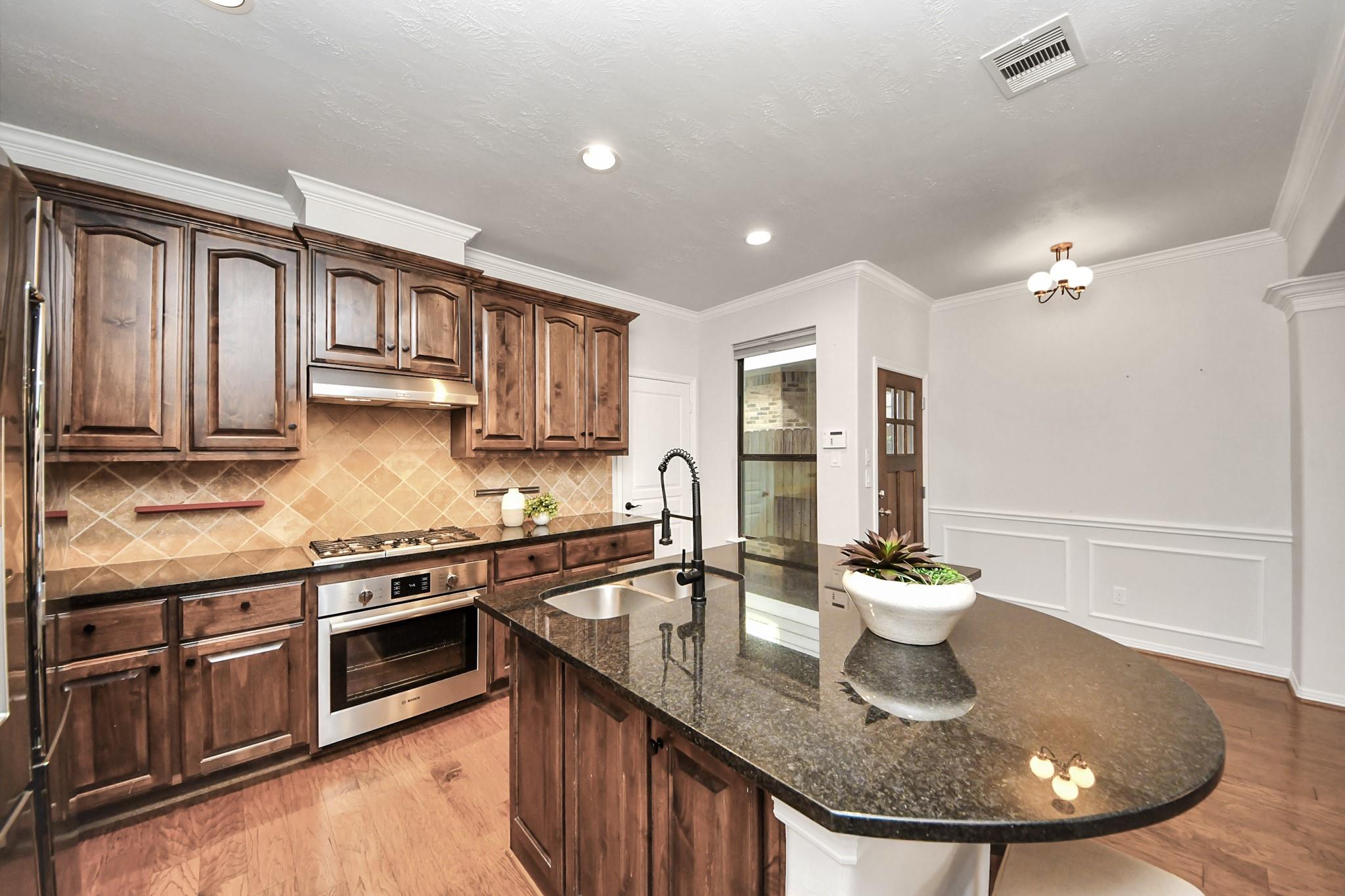 2508 Woodhead Street