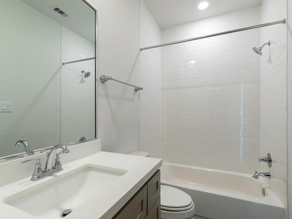 6331 Timbergrove Gardens Lane