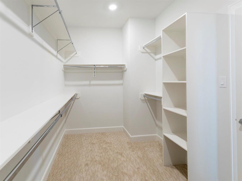 6331 Timbergrove Gardens Lane