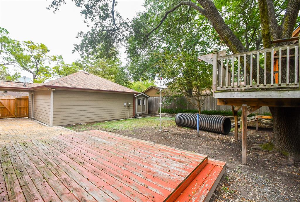 2003 Shadowbriar Drive