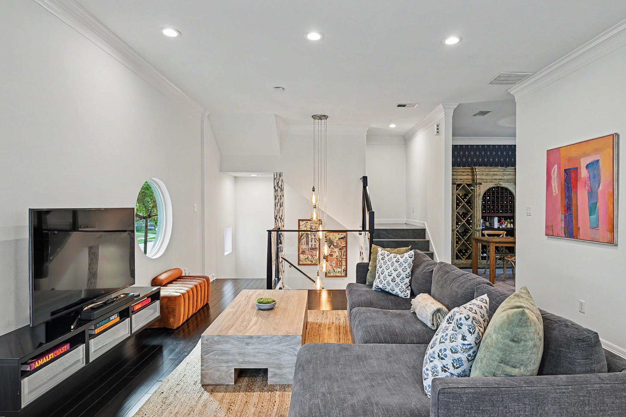 3011 Houston Avenue Unit: C