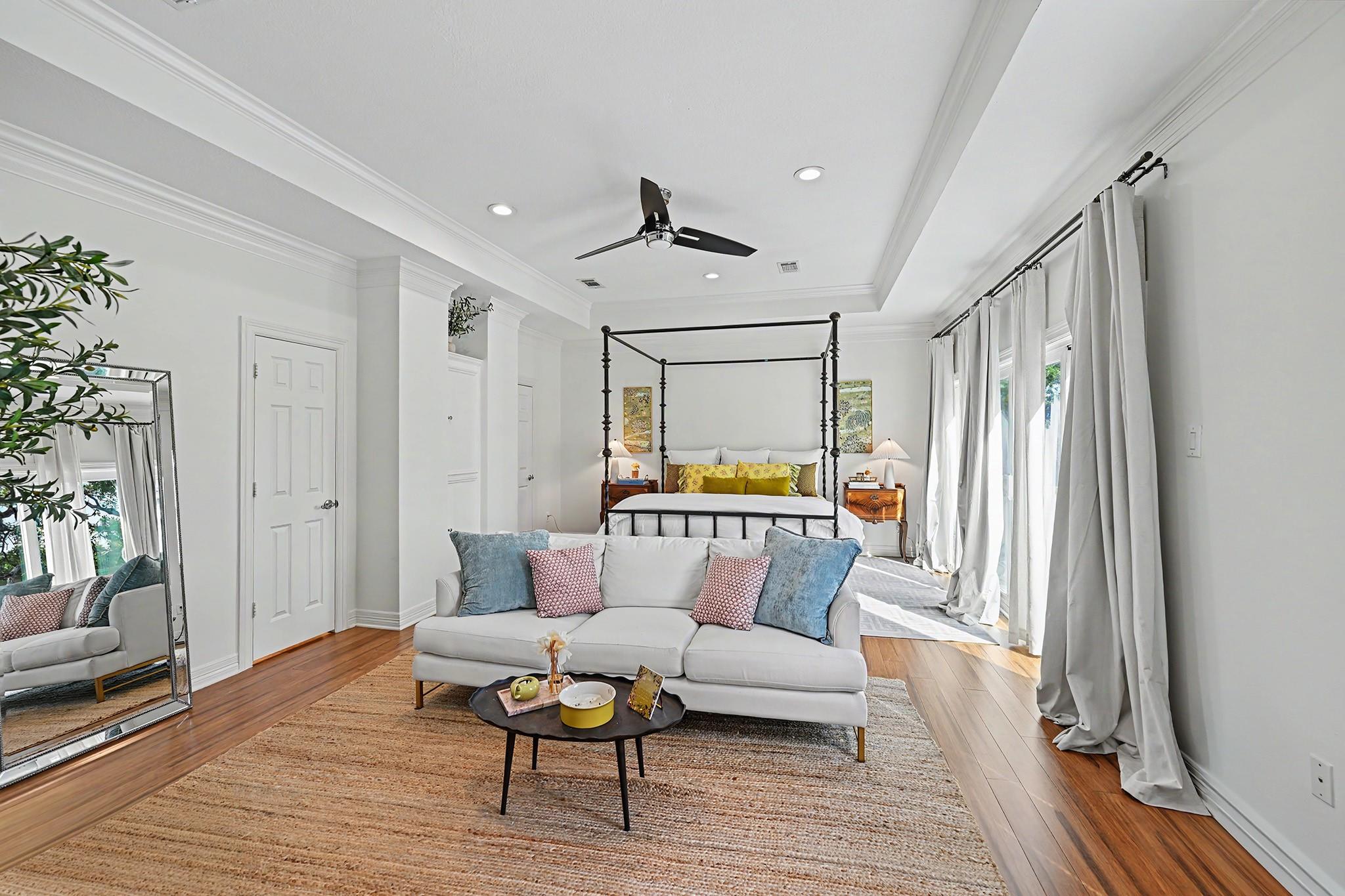 3011 Houston Avenue Unit: C