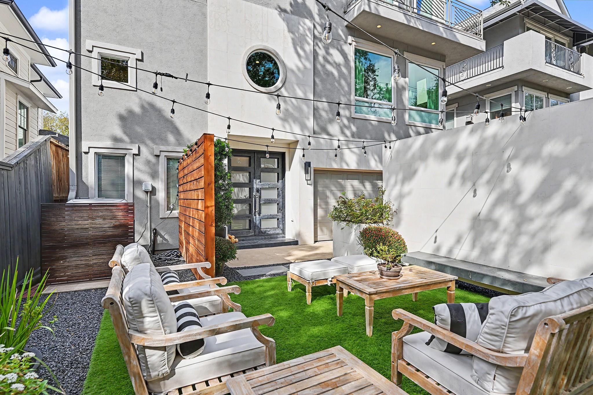 3011 Houston Avenue Unit: C