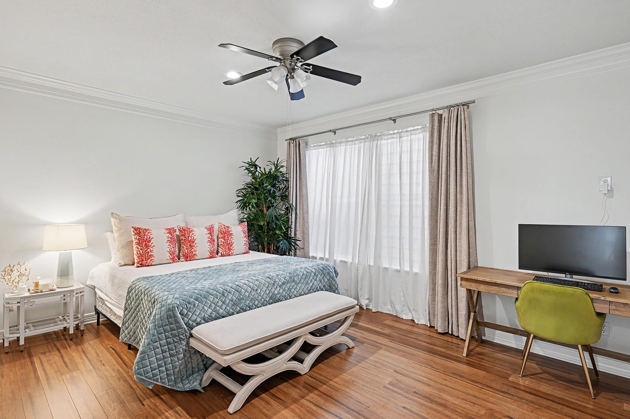 3011 Houston Avenue Unit: C