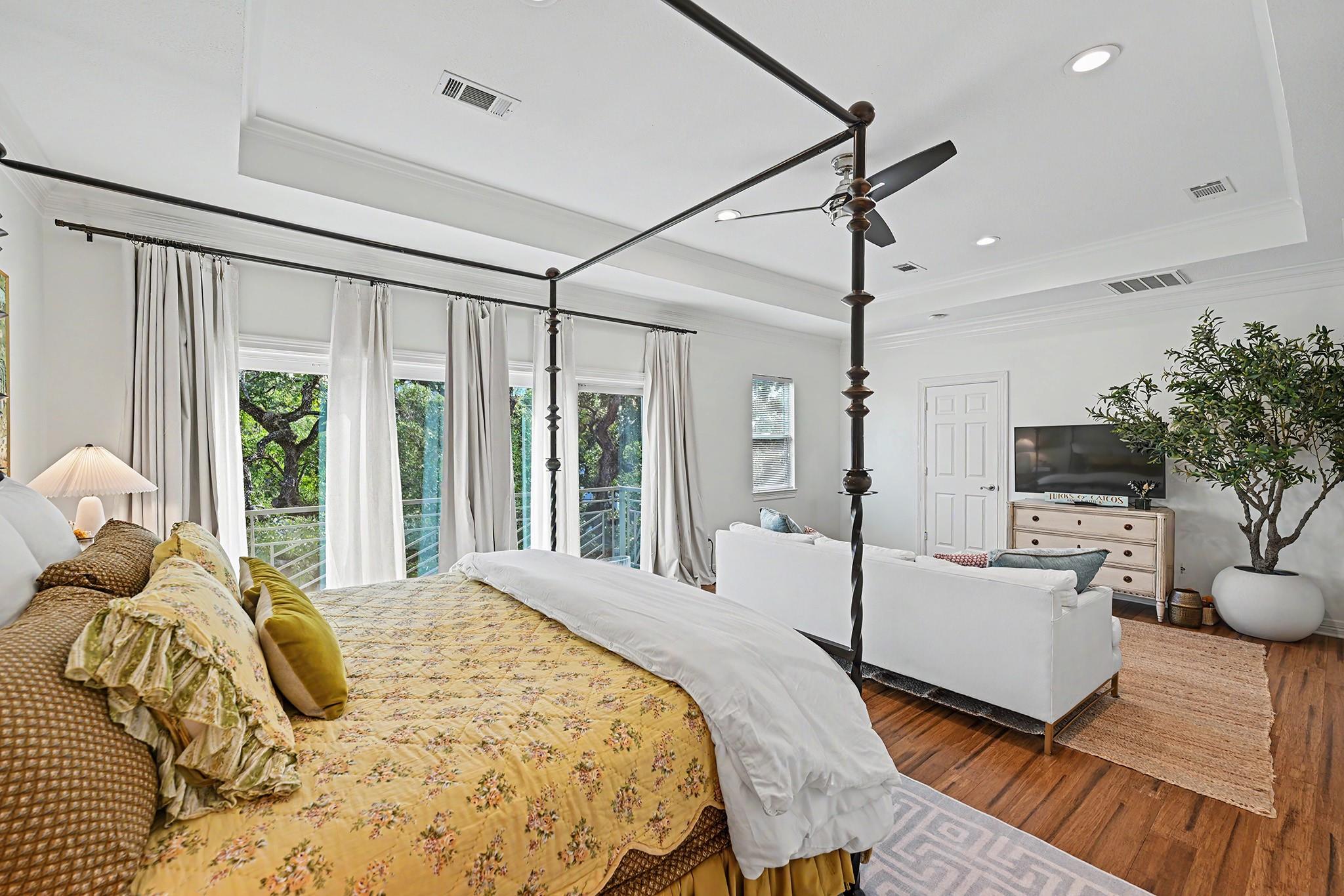 3011 Houston Avenue Unit: C