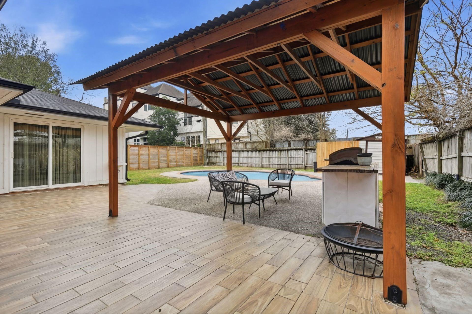 4125 Lymbar Drive