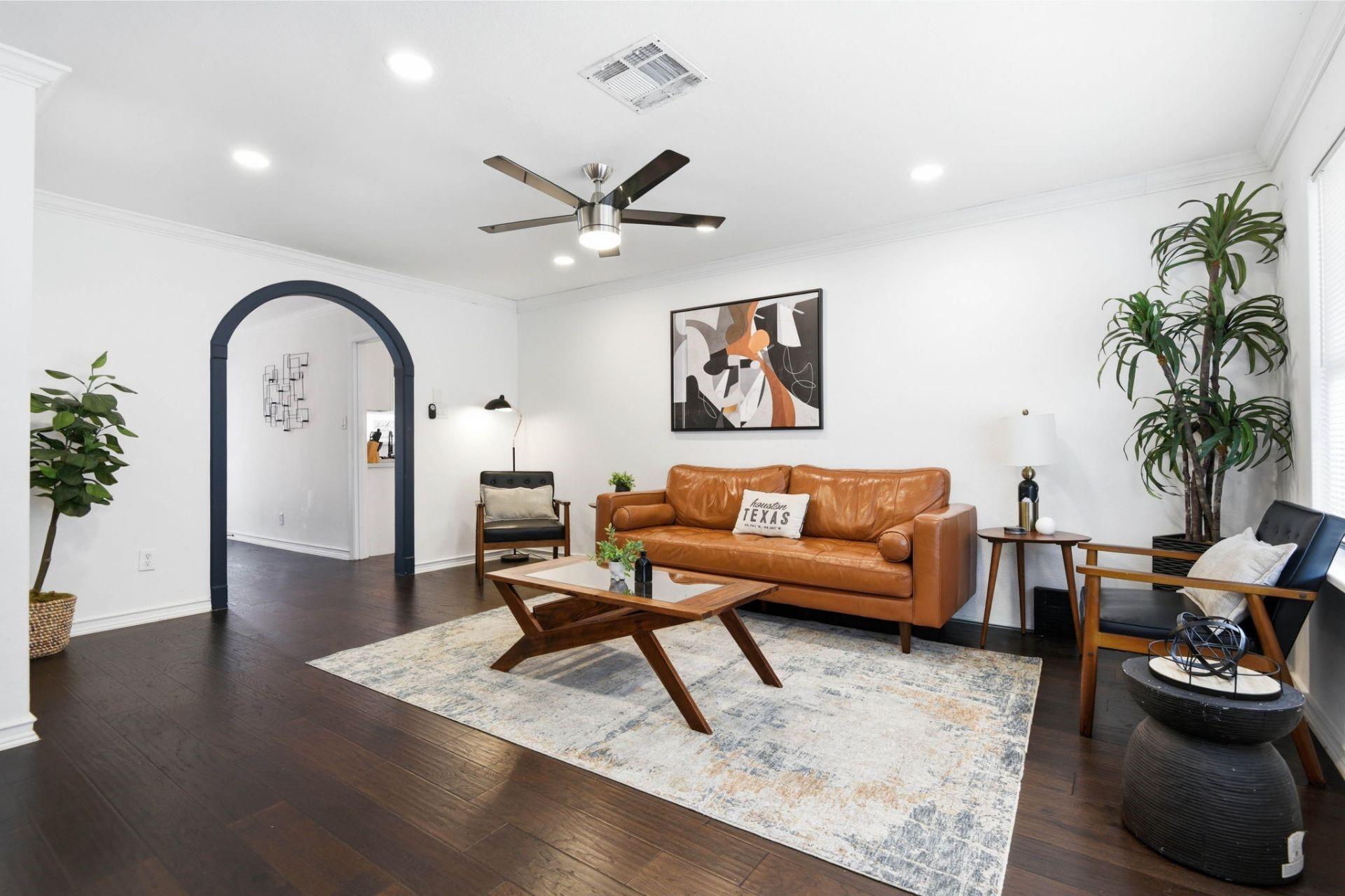 4125 Lymbar Drive