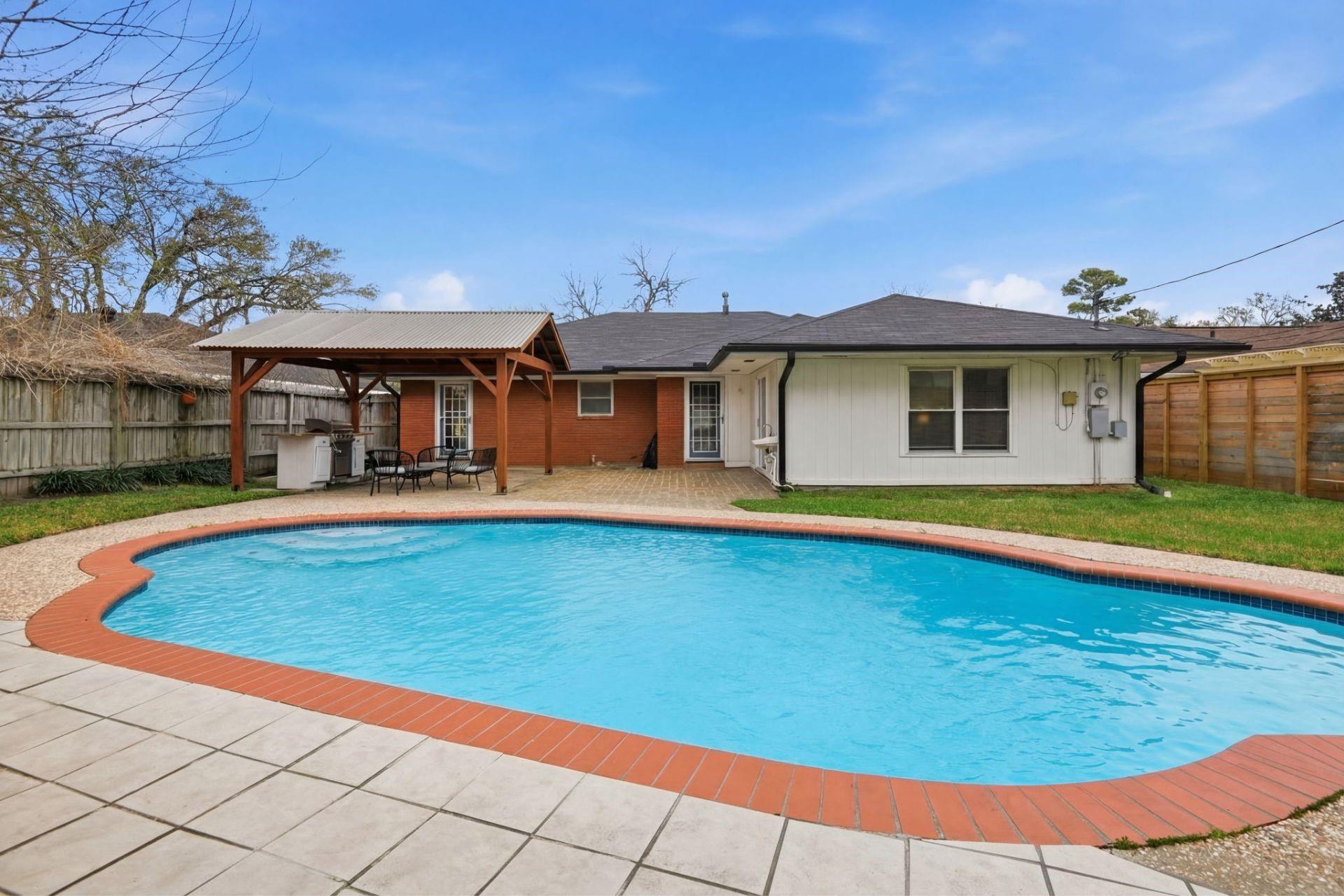4125 Lymbar Drive