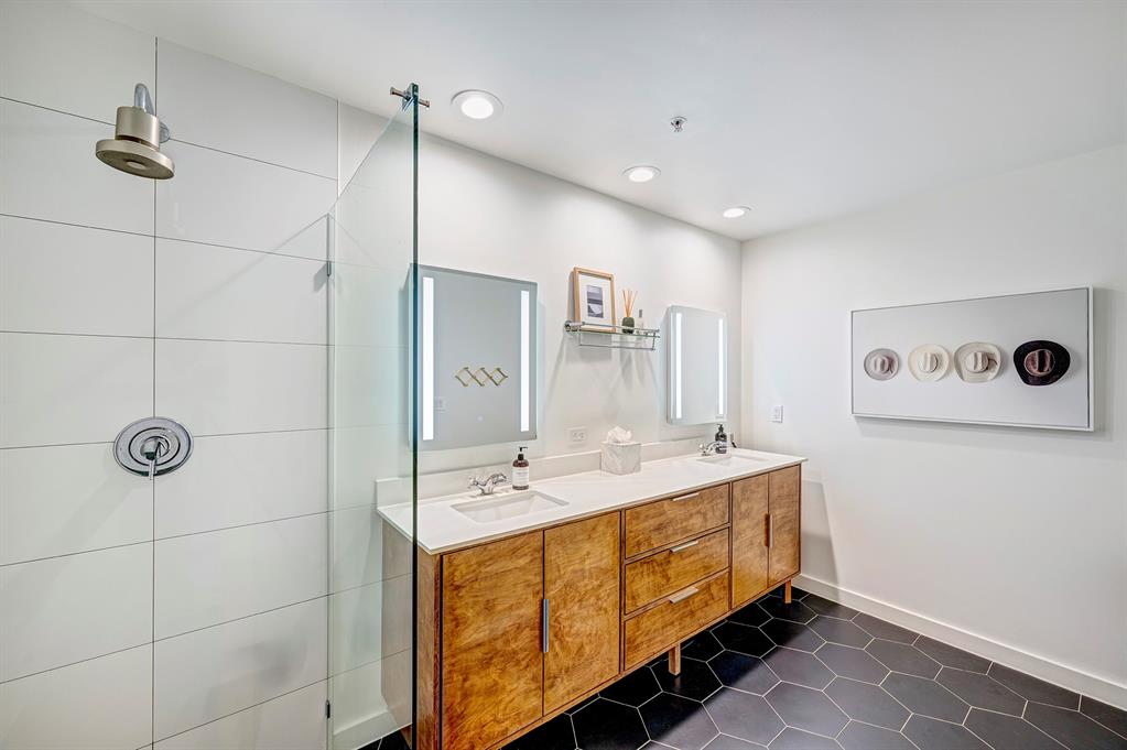 1312 Live Oak Street # 122
