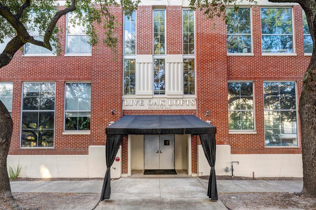 1312 Live Oak Street # 122