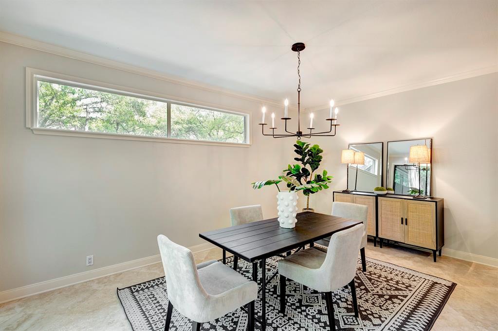 239 Litchfield Lane