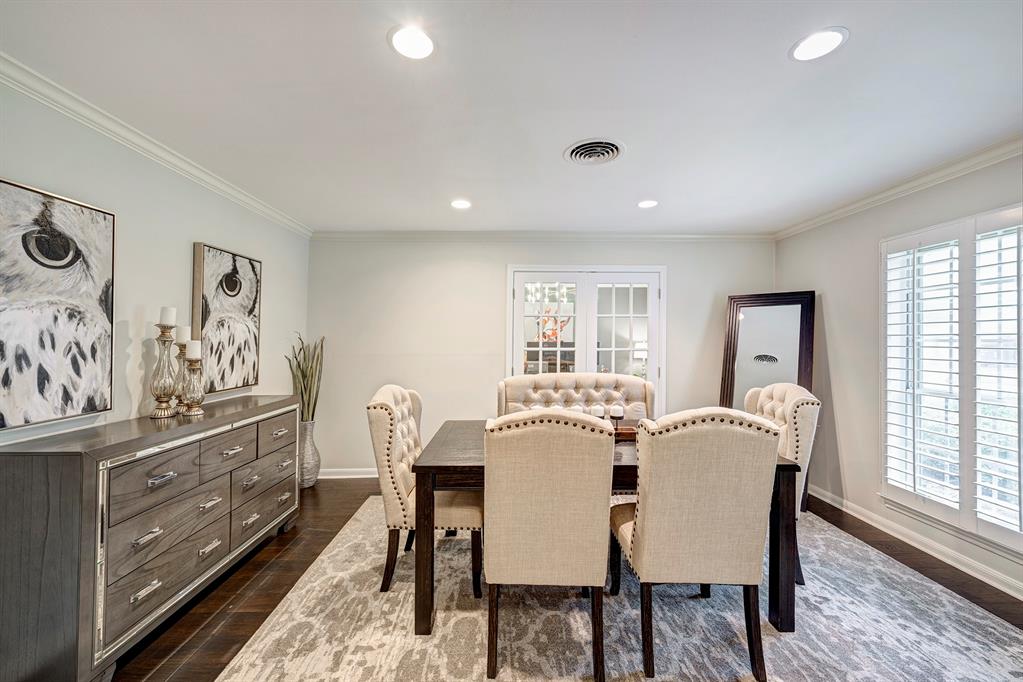 1214 Briarbrook Drive