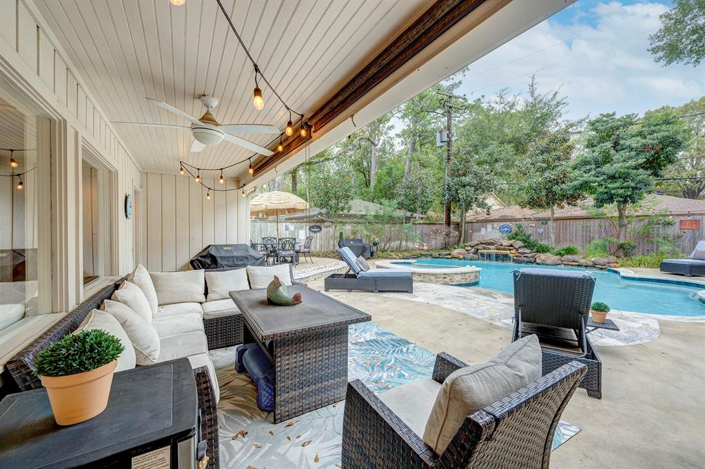 1214 Briarbrook Drive