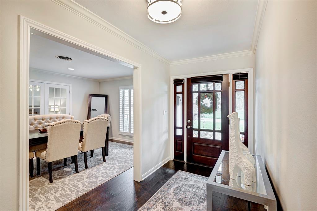 1214 Briarbrook Drive