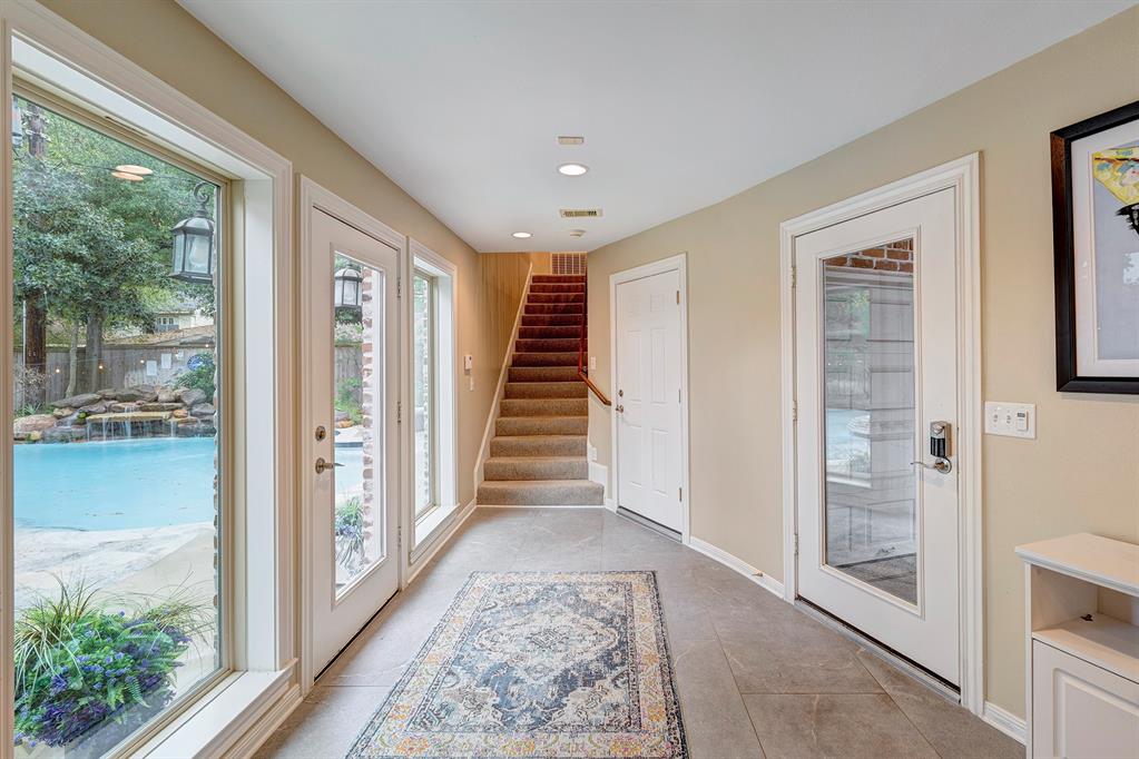 1214 Briarbrook Drive