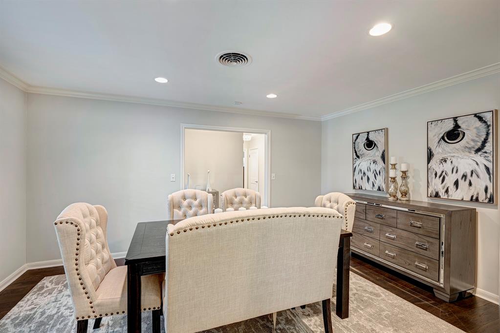 1214 Briarbrook Drive