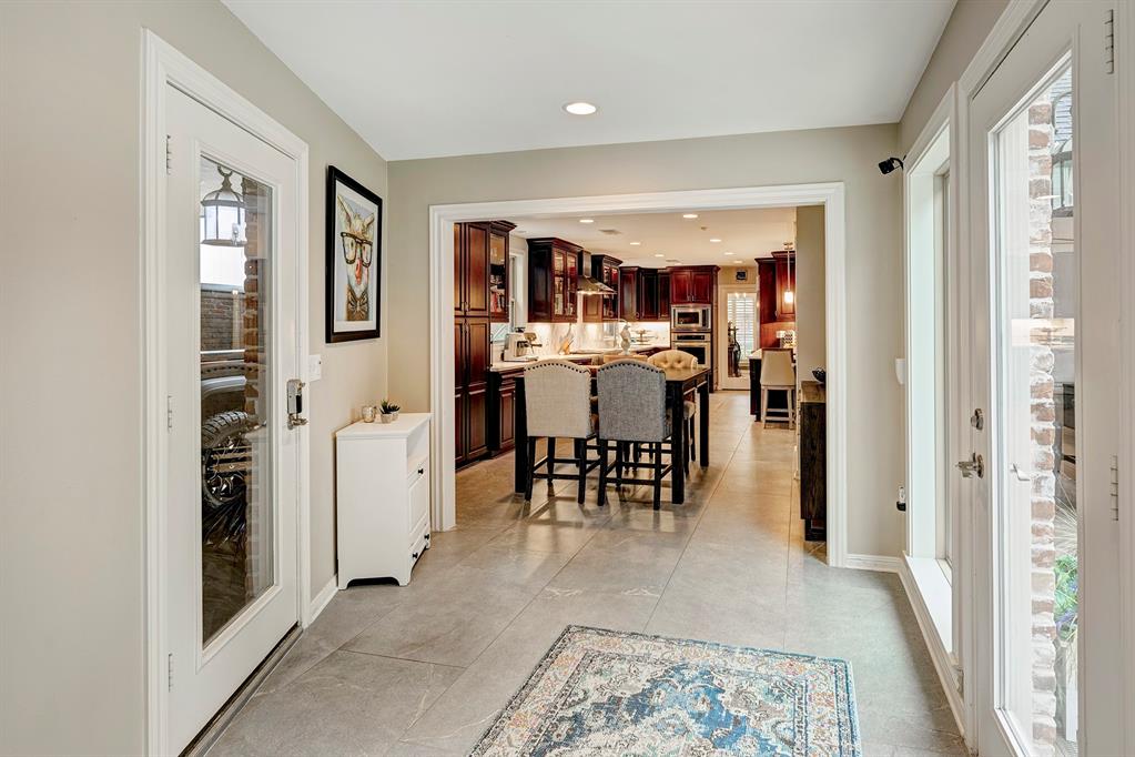1214 Briarbrook Drive