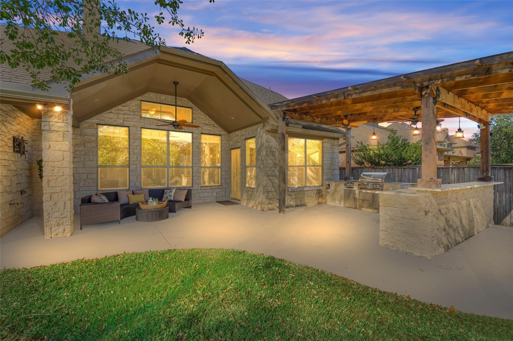 15 W Canyon Wren Circle