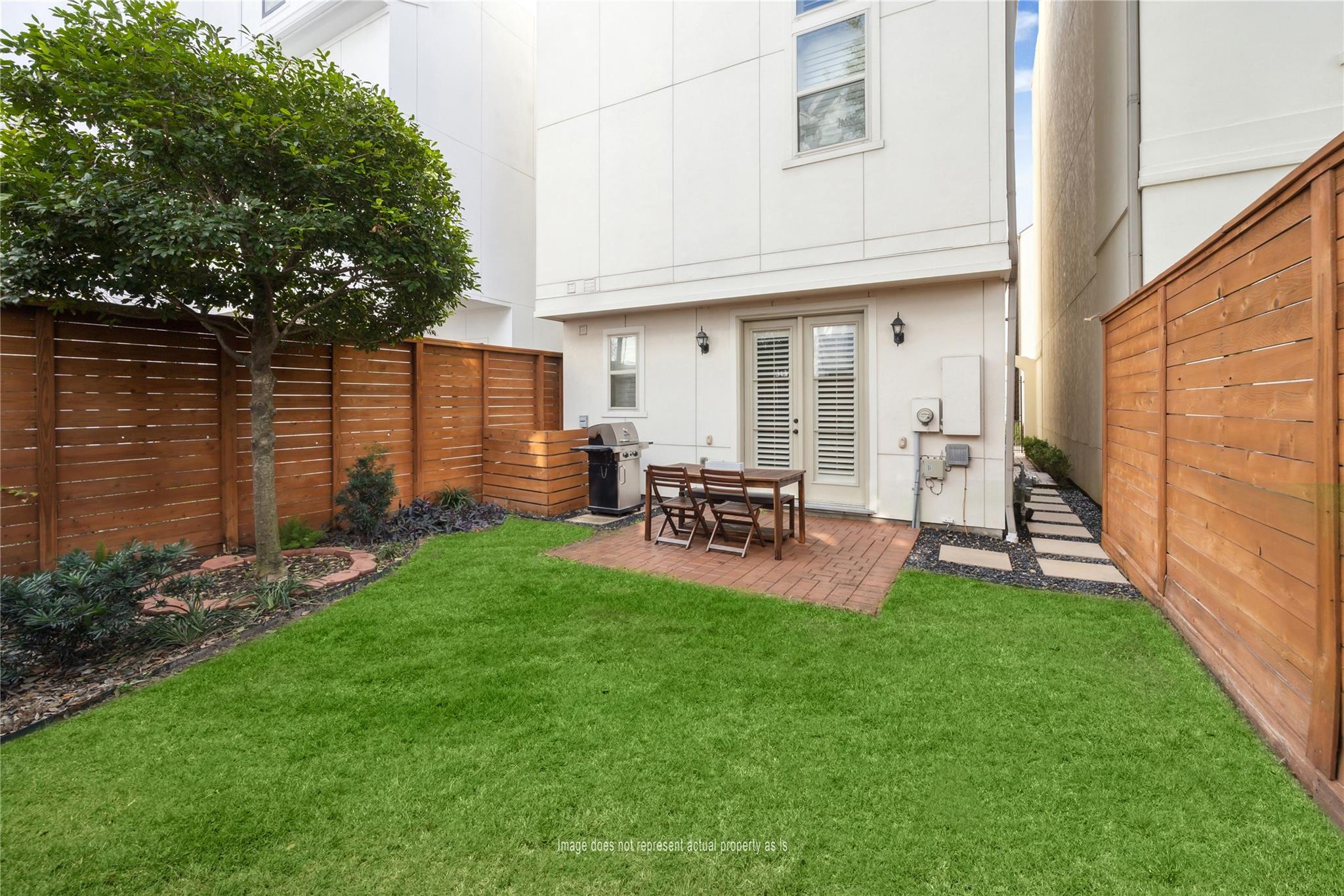 922 Patterson Street