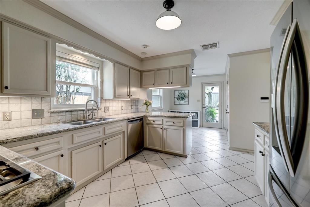 2103 Stoney Brook Drive