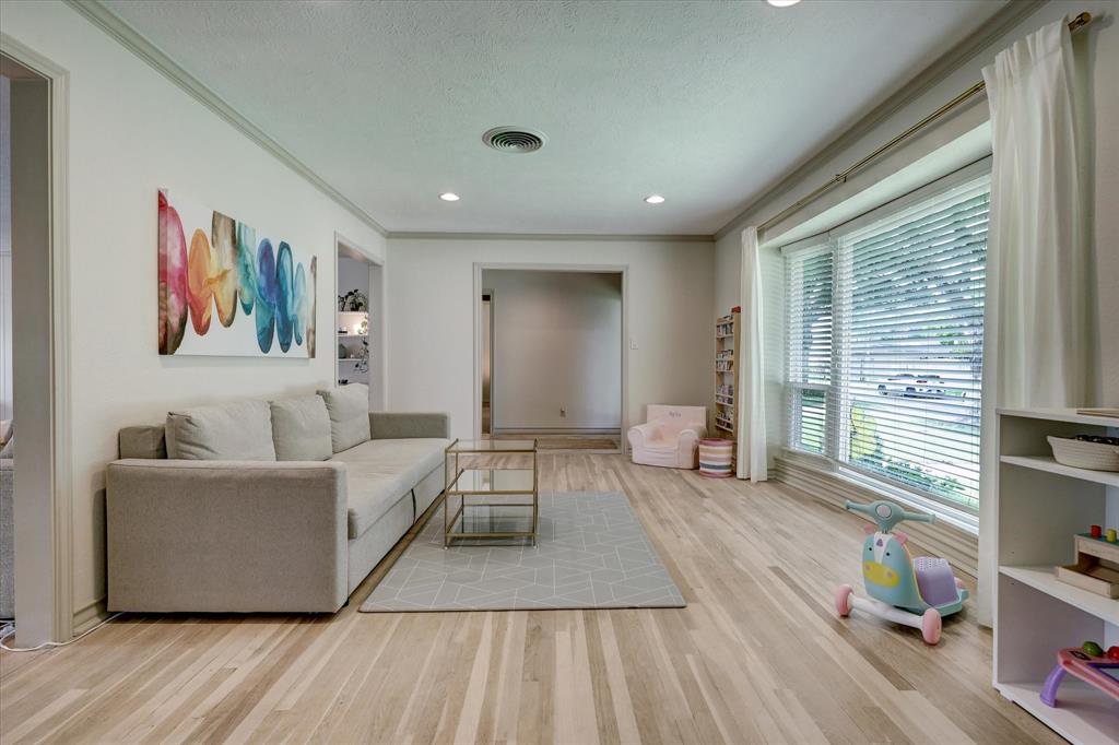2103 Stoney Brook Drive