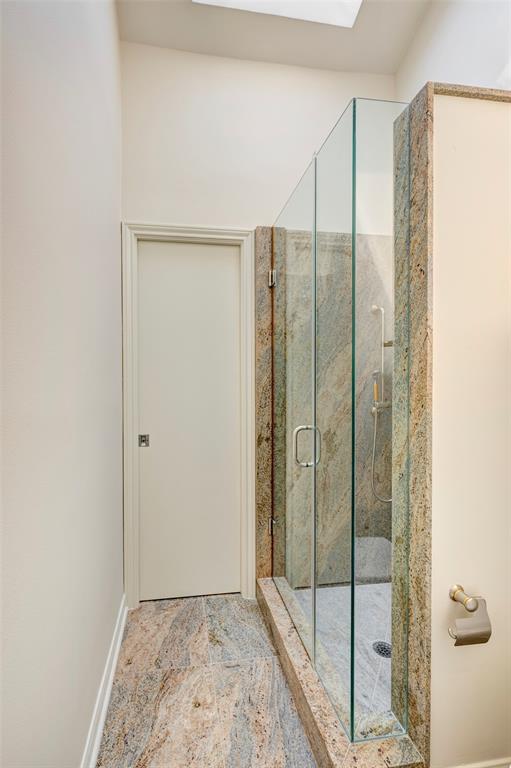 10 S Briar Hollow Lane # 49