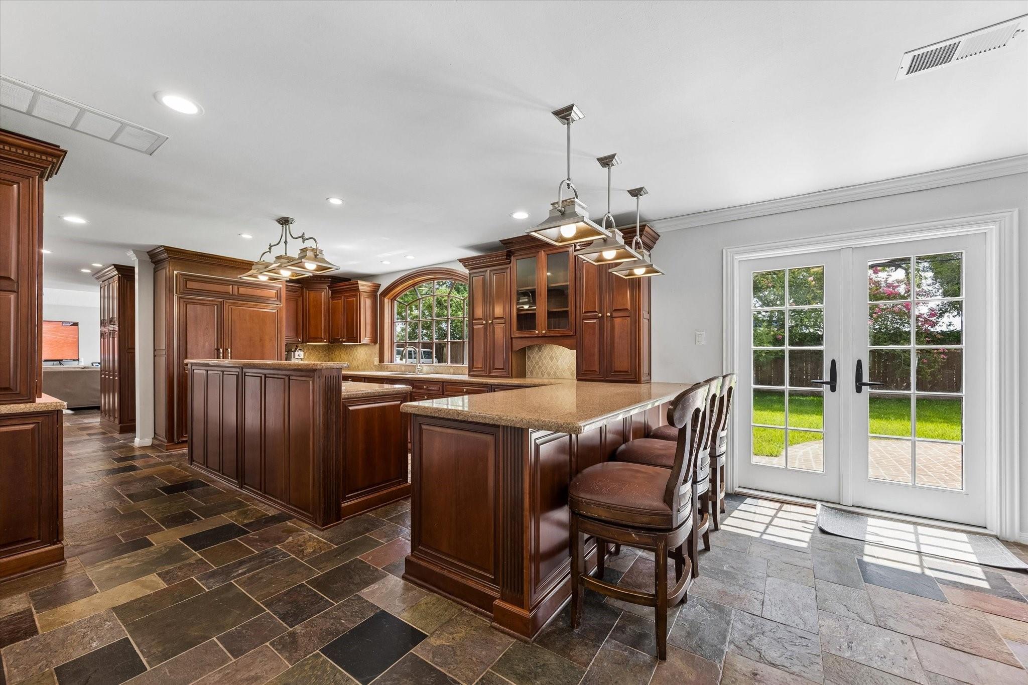 934 Moss Spring Lane