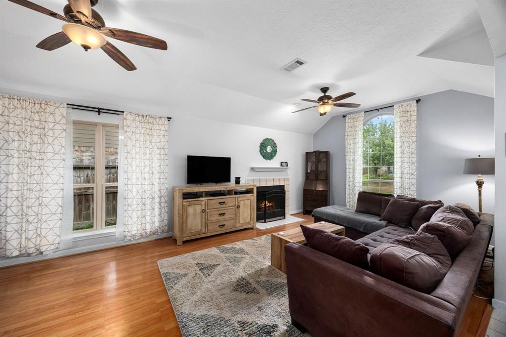 21450 Park Timbers Lane